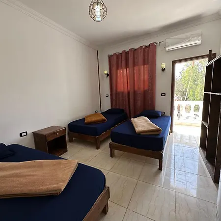 Seven Heaven Hotel And Diving Center