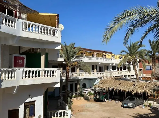 Seven Heaven Hotel And Diving Center 2*